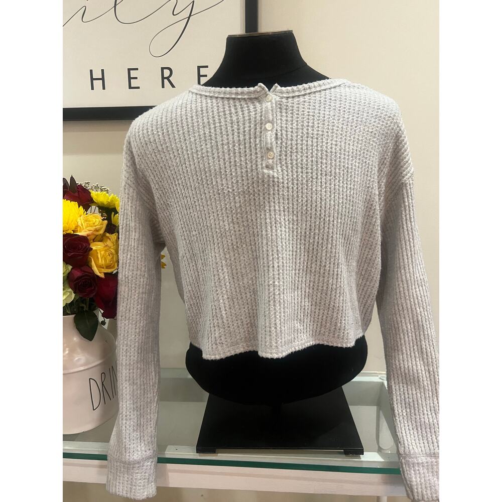 Gilly Hicks Grey Crop Too